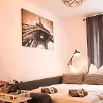 Cozee - Gemuetliches 2,5-zimmer Mit Netflix