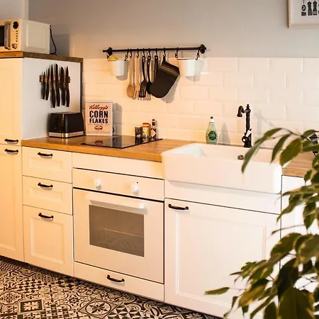 Cozee - Gemuetliches 2,5-zimmer Mit Netflix