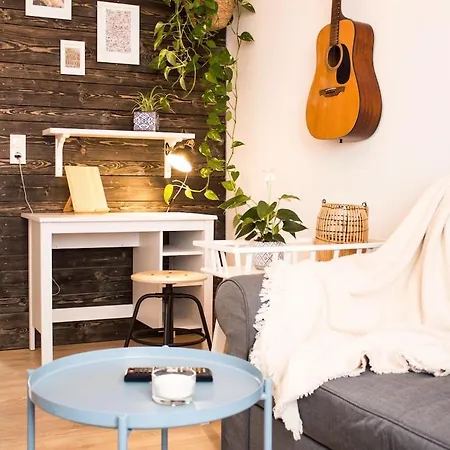 Cozee - Gemuetliches 2,5-zimmer Mit Netflix *